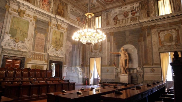 Riunione per i nostri ricorrenti &ndash; martedi&rsquo; 3 gennaio ore 17.30 - l&rsquo;Adunanza Plenaria del Consiglio di Stato accoglie sui titoli esteri ed in particolare sui titoli conseguiti in Romania per l&rsquo;insegnamento.